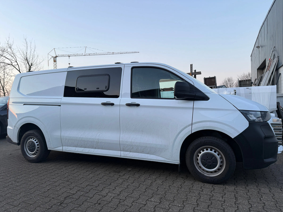 Ausstellfenster VW T7 Transporter ab 2025. Globus Camper GmbH